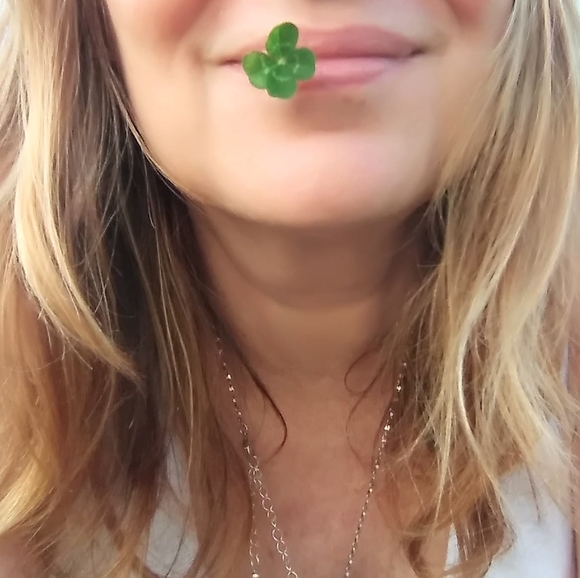 Meet your Posher, Lucy - Picture 1 of 1